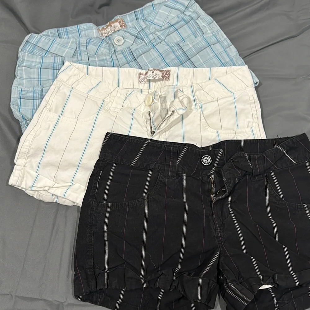 O’Neill cute print shorts - bundle of 3 - Picture 1 of 3